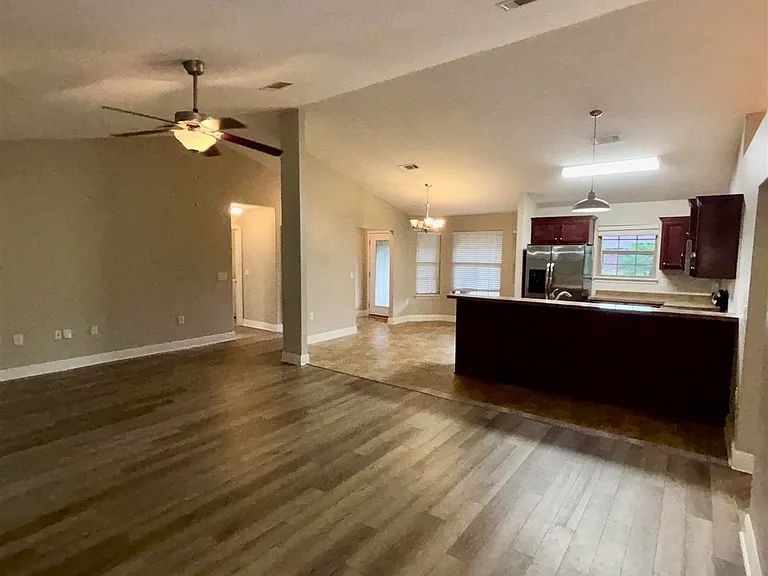 6169 Autumn Pines Cir — Photo 3
