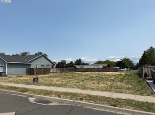 10913 Kristin Way, Island City, OR 97850