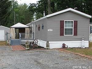 1st image of 809 Skinner Dr