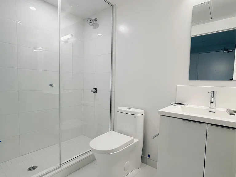 238 Simcoe St #2009 — Photo 7