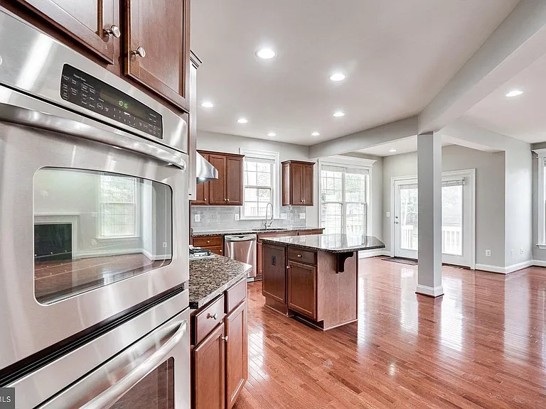 42695 Macauley Pl — Photo 7