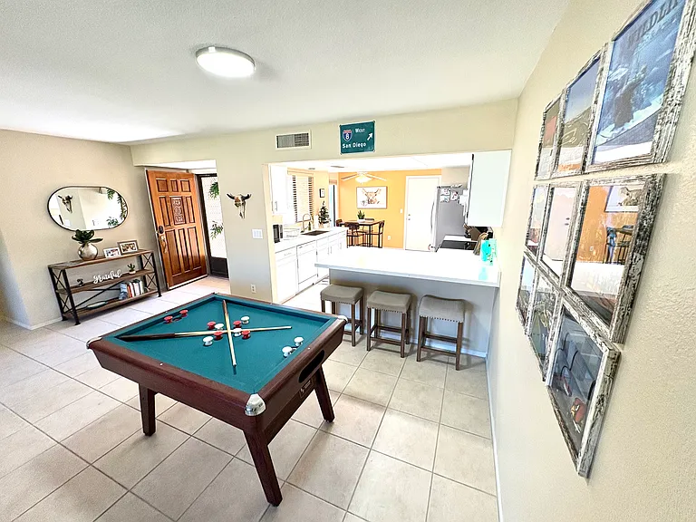 9806 W Kerry Ln — Photo 22