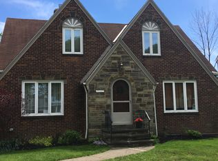 19967 Laurel Ave, Rocky River, OH 44116