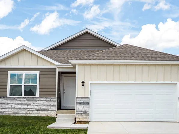 708 Maddie Ln, Tiffin, IA 52340