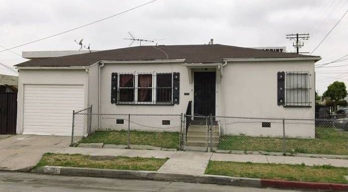 1st image of 6701 S Victoria Ave