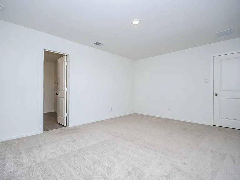 2815 Fountain Woods Dr — Photo 26
