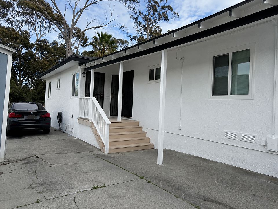 1st image of 3222 42nd St #A