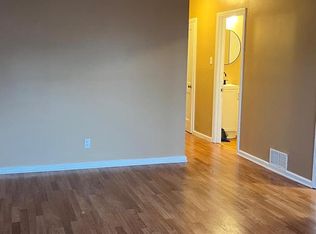525 Page St, Woodbury, NJ 08096