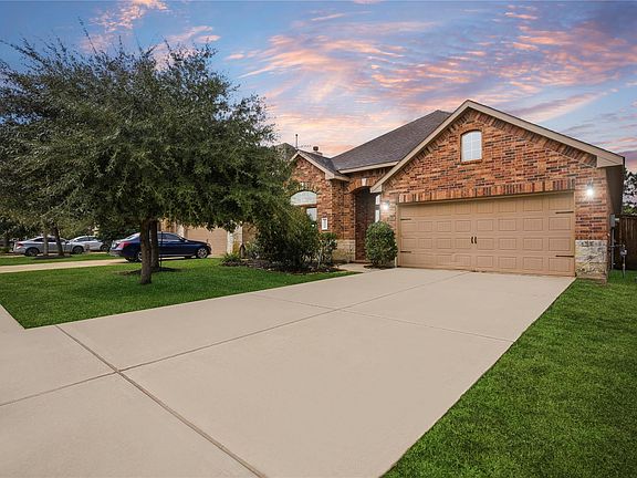 2nd image of 11731 Giovanni Ln