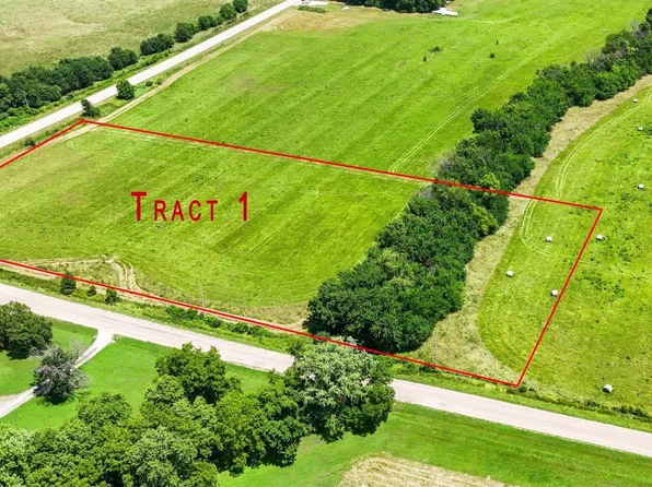 0 E 1700th Rd, Lawrence, KS 66046