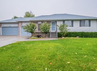 1342 W Mason Hollow Dr, Riverton, UT 84065