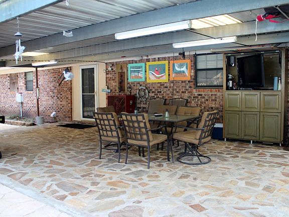 Patio 1