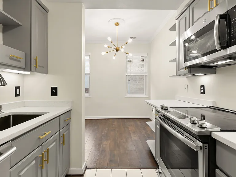 2114 N St NW #15 — Photo 18