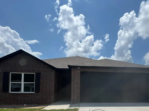 1241 Crotale St, Conway, AR 72034