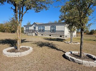 482 McDonald Ln W, Cedar Creek, TX 78612