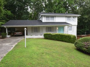 48 Candlelight Ln SW, Atlanta, GA 30331