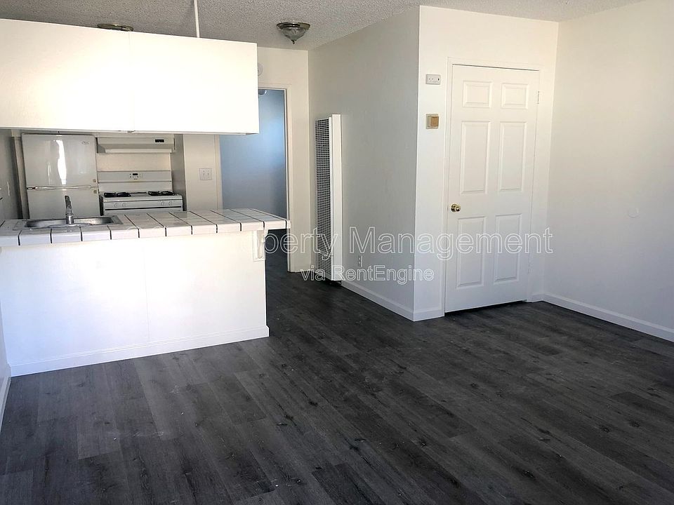 1st image of 351 Dela Vina Ave APT 2