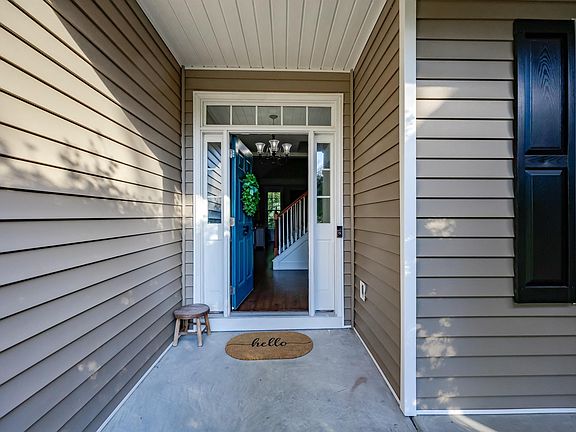 3rd image of 234 Sorrell Tree Ln