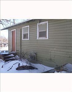 3rd image of 1333 NE 8th St