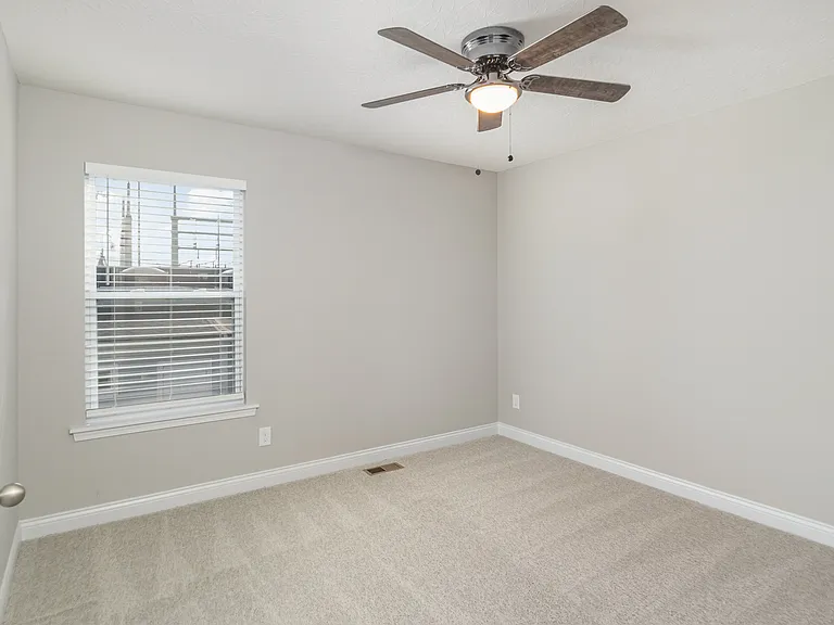 502 Station Ct #502 — Photo 16