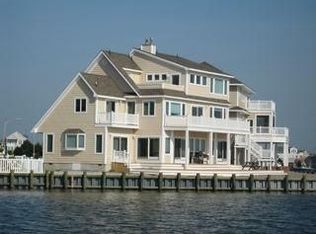 352 Roberts Ave, Seaside Park, NJ 08752