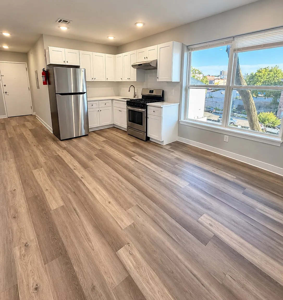 1 bed, $1,718 — Photo 1
