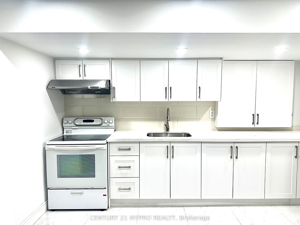 1st image of 102 Worthing Ave