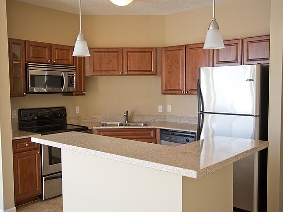 2nd image of 649 Old Highway 8 NW APT 333