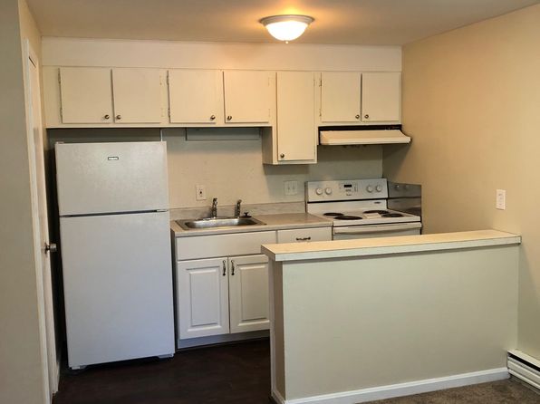3 Lions Ave #16
