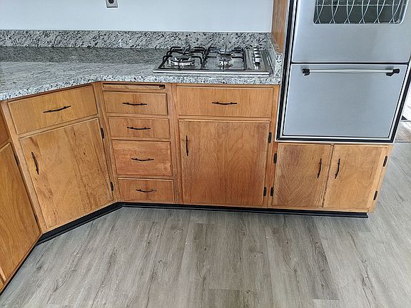Kitchen Right