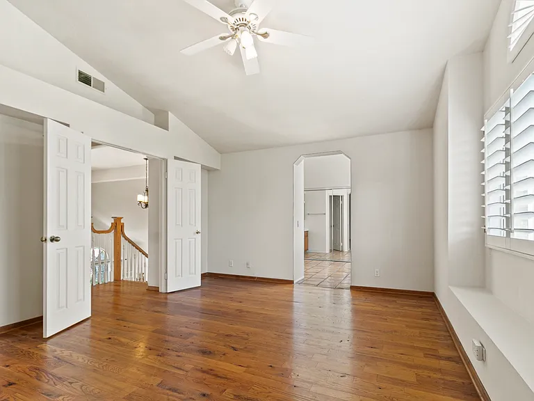 29346 Castle Rd — Photo 13