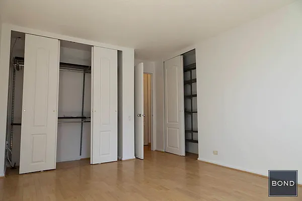 Rented by Bond New York | media 18