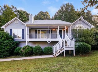 524 Legacy Park Dr, Powder Springs, GA 30127