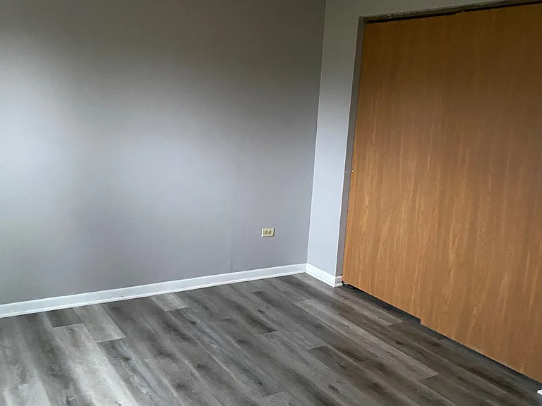 890 Gettysburg Dr #2 — Photo 6