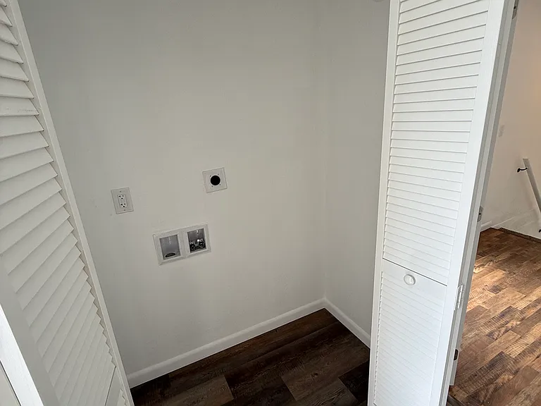 234 S Ewing St — Photo 13