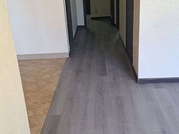5th image of 6 Manor Apartments #A1