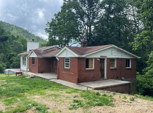 988 N Fork Rd, Barnardsville, NC 28709