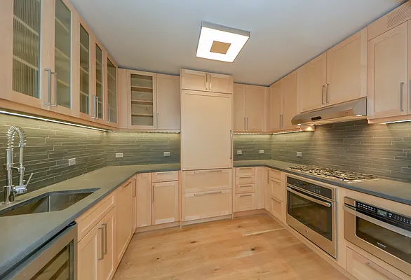 Rented by The Dermot Realty Management Company | media 24