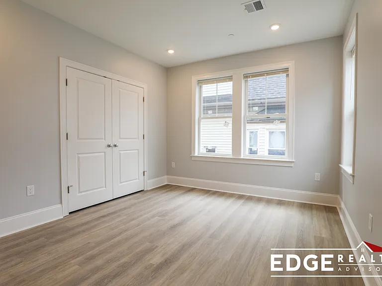 100 Brooks St #2A — Photo 6