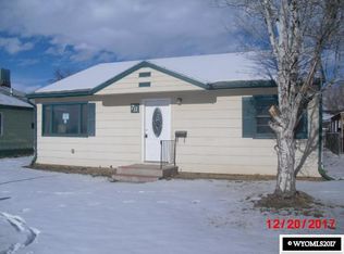 711 Washakie Ave, Worland, WY 82401