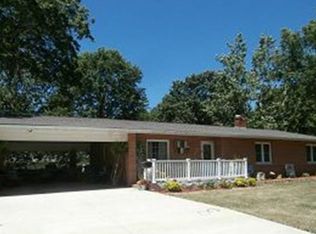 503 N Washington St, Bloomfield, IA 52537