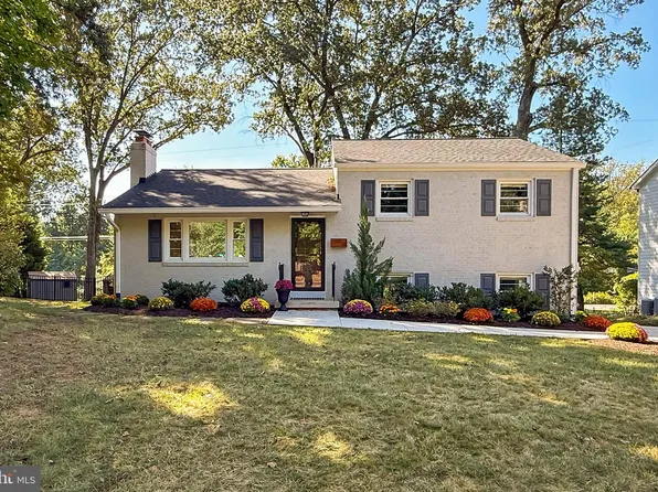 421 Lincoln Ave, Falls Church, VA 22046