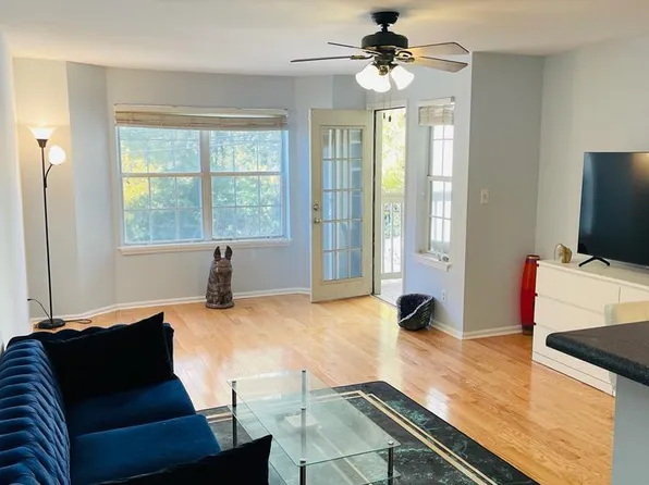 1005 Chastain Park Ct NE, Atlanta, GA 30342