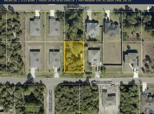 567 Halifax St SW, Palm Bay, FL 32908