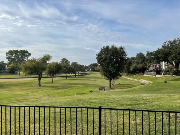 2962 Buttonwood Dr, Carrollton, TX 75006