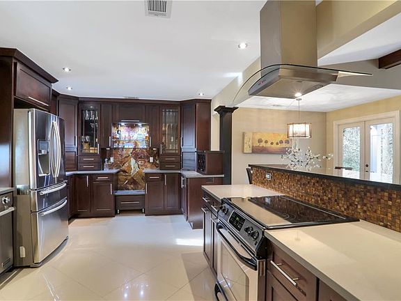 4th image of 1616 Northlake Springs Ct