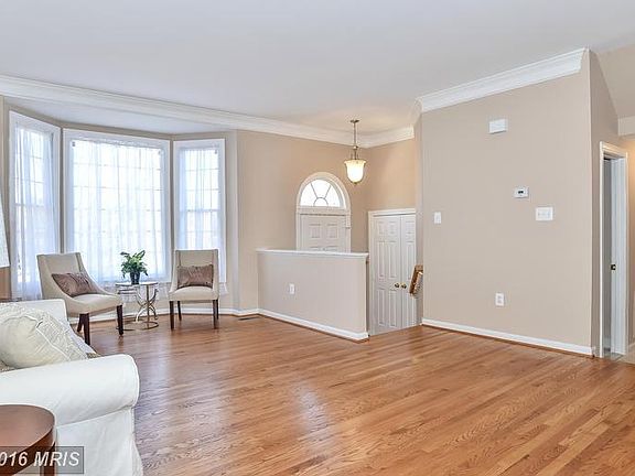 4th image of 2202 Journet Dr
