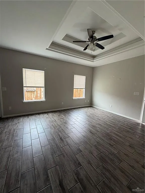 3 bed, 2.0 bath, 1020 sqft, $1,300 — Photo 4