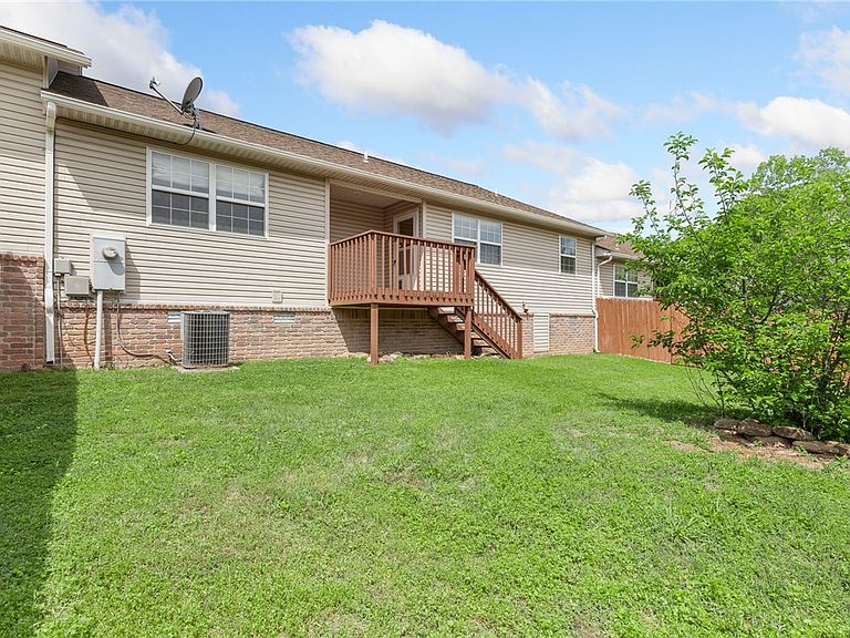 Listing photo 5