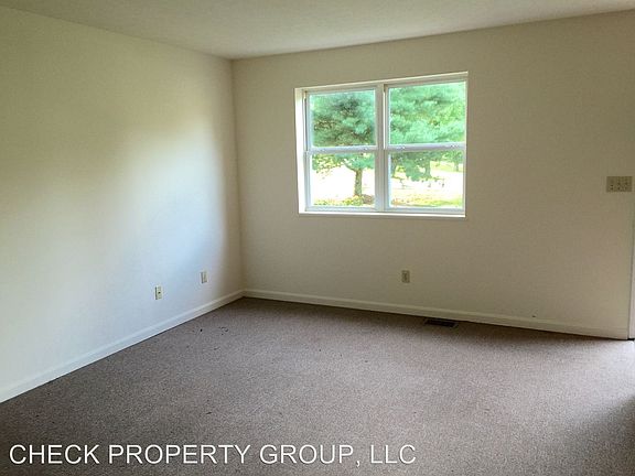 5th image of 1644 Bayberry Dr